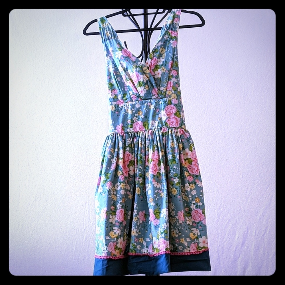 Matilda Jane || Blue Floral Dress || Sz S